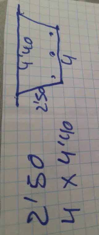 Toldo de verano beige y gris