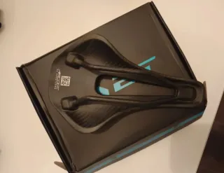 Sillín Carbono Impresión 3D Ryet Aircode. Nuevo