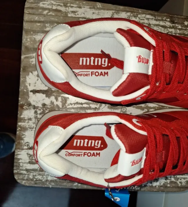 Zapatillas Mustang Rojas y Blancas