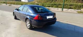 Ford Mondeo Ghia 2.0 TDCi 130cv