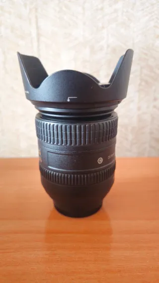 Objetivo Nikon 16-85mm VR