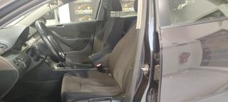 Volkswagen Passat 2010 12 MESES DE GARANTIA