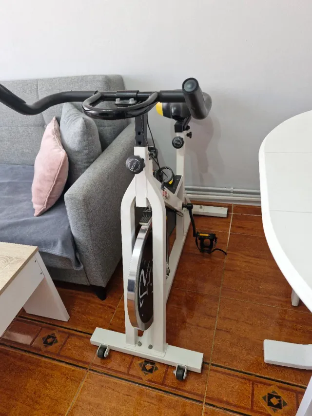 Bicicleta Estática GM Sports