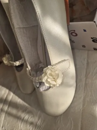 Zapatos de comunión blancos
