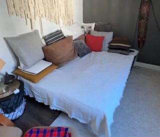 Sofá cama azul marino