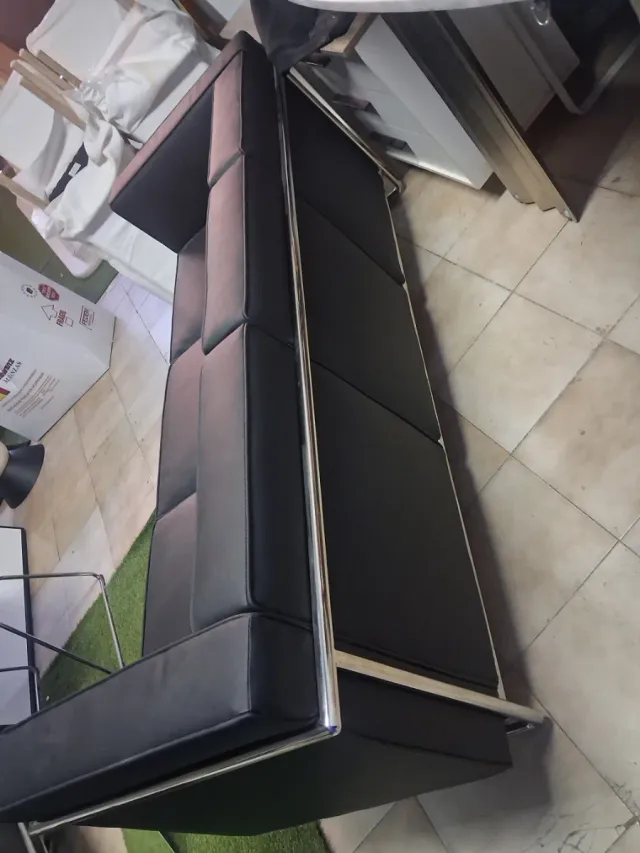 Sofá recibidor de 3 plazas negro