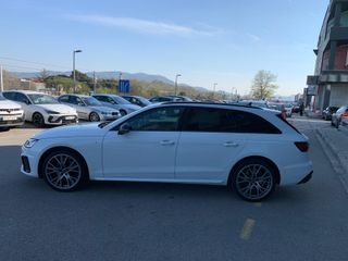 Audi A4 Avant Black line 35 TDI 120kW S tronic