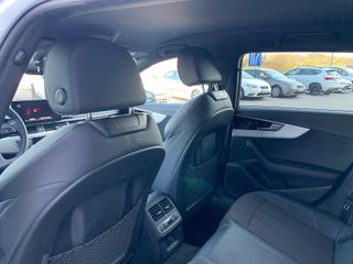 Audi A4 Avant Black line 35 TDI 120kW S tronic