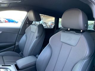 Audi A4 Avant Black line 35 TDI 120kW S tronic