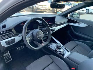 Audi A4 Avant Black line 35 TDI 120kW S tronic