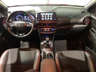 Hyundai Kona Tecno Red 1.6 TGDI DT 4x2 177 5p