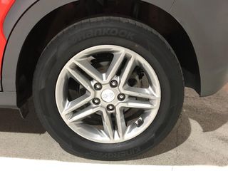 Hyundai Kona Tecno Red 1.6 TGDI DT 4x2 177 5p
