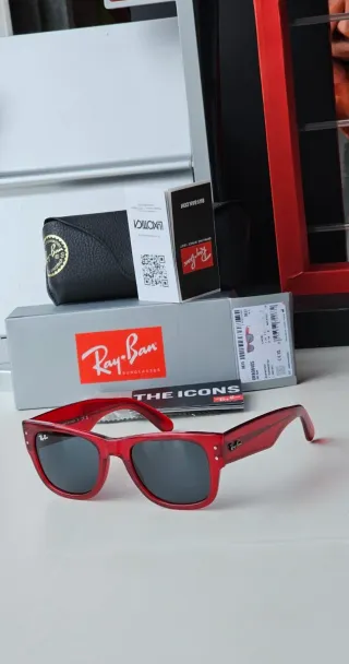 Gafas de sol 0840S Mega Wayf. (Nuevas)