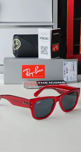 Gafas de sol 0840S Mega Wayf. (Nuevas)