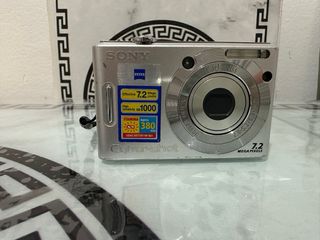 Cámara Sony Cyber-shot 7.2 MP Plata