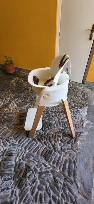 Trona Stokke Steps: impecable y evolutiva.