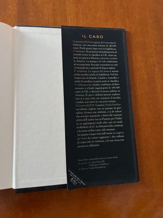 La ragazza del treno(cover may vary) (Italian E...