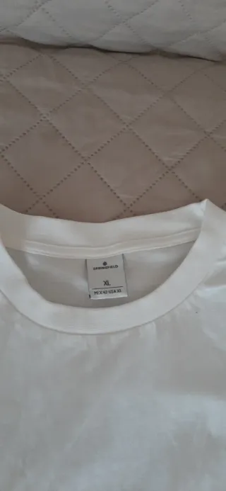 Camiseta Manga Larga XL,.color blanco roto.