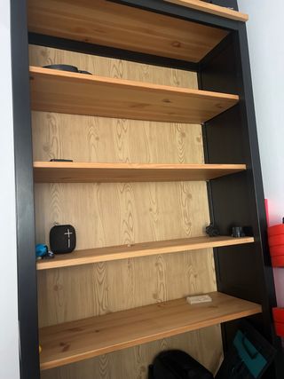 Estantería Ikea Negra y Madera