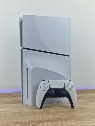 PS5 Slim Disco 1TB - Como nueva