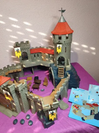 Castillo Playmobil 4865 con figuras