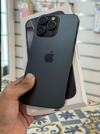 iPhone 16 Pro Max 256GB bateria 95%