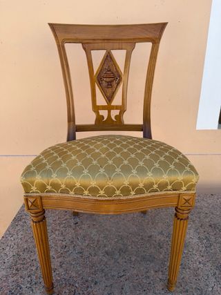 Conjunto 8 Sillas y Mesa Salón Madera