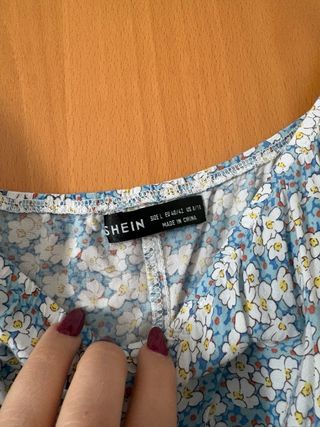 Vestito floreale corto