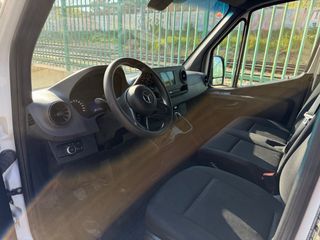 Mercedes-Benz Sprinter 2021