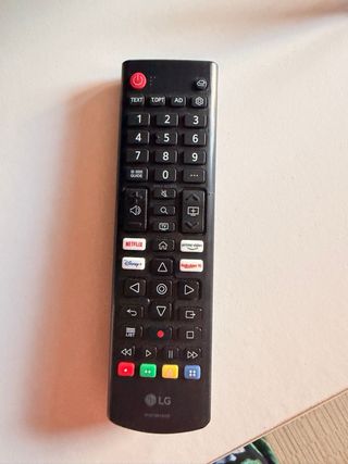 Televisor LG 43 Smart TV 43UR781C0LK