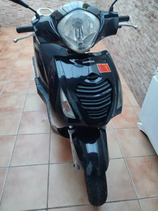 Moto Honda PS 125