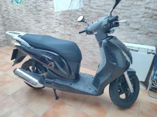 Moto Honda PS 125