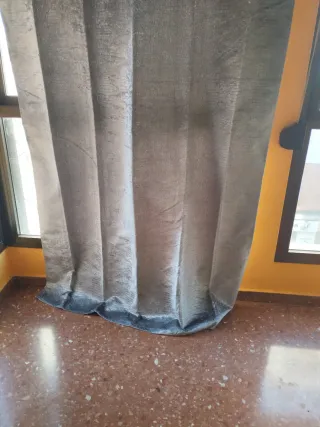 Cortina terciopelo gris