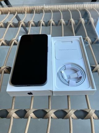 iPhone 13. NUEVO. 256gb