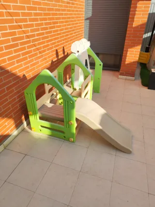 Parque infantil para exterior