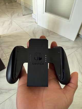 Nintendo Switch OLED Blanca + 3 Juegos + SD 128GB