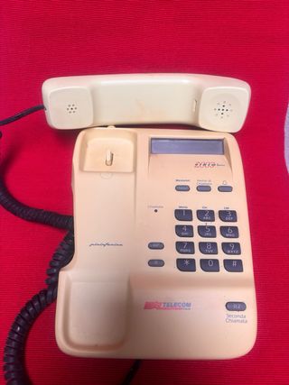 Telefono fisso Telecom Italia giallo