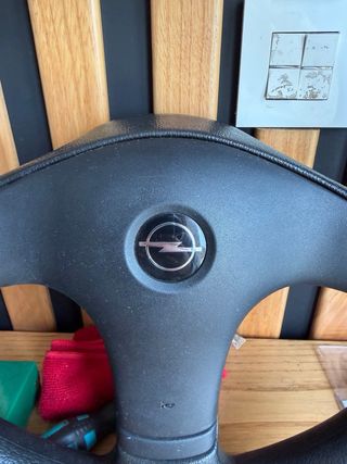Volante Opel Astra GSI