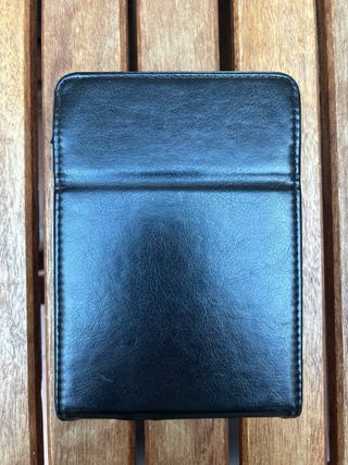 Kobo Clara HD com capa