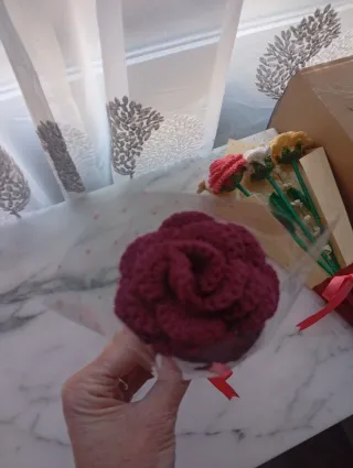 Flor de ganchillo rosa