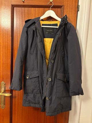 Chaqueta abrigo Zara azul marina  y amarilla