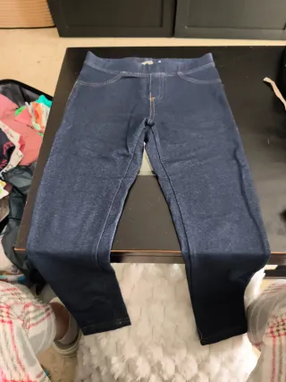 Lote sudaderas camisetas pantalones niña 7/8 años