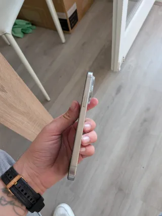Vendo o cambió iPhone 15 Pro Max 256GB Plata