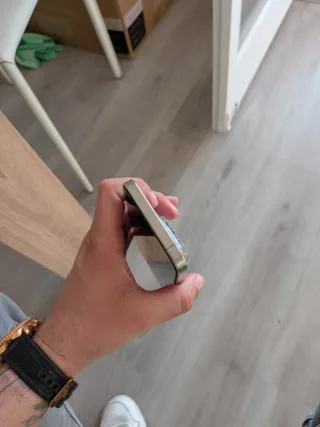 Vendo o cambió iPhone 15 Pro Max 256GB Plata