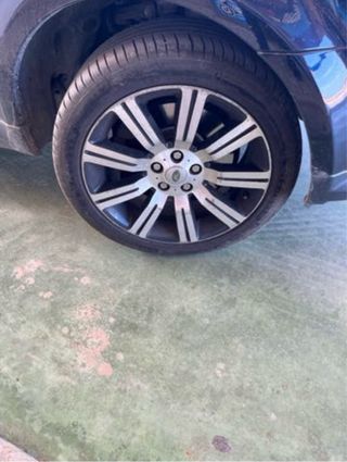 Ruedas Michelin 225/40 R20 con llantas