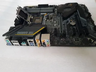 Placa Base Asus TUF Gaming Z490-Plus WiFi