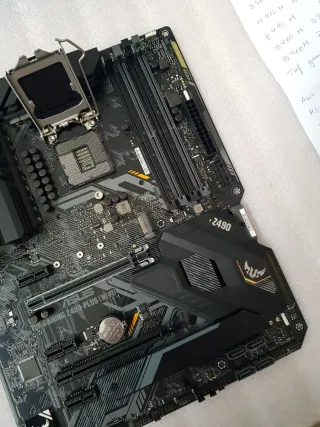 Placa Base Asus TUF Gaming Z490-Plus WiFi