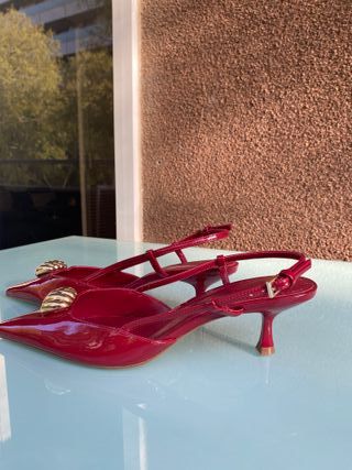 Hermosos zapatos Mango Rojos Charol Talla 38