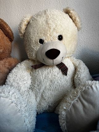 Oso de peluche grande marrón y blanco