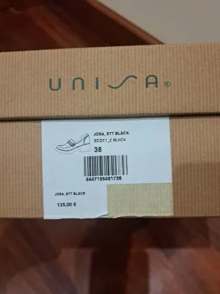 Mocasines Unisa Negros Mujer